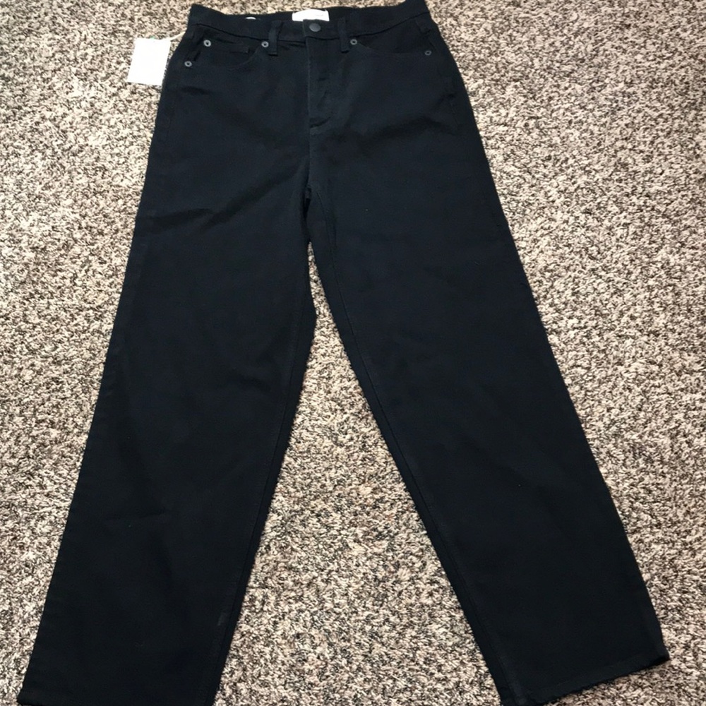 Universal Thread Black Straight Leg Jeans